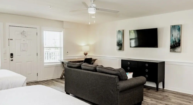 Saltwater Suites, Забронировать Апарт-отель Паром в г. Снидс Северная Каролина