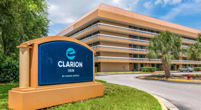 Orlando Metropolitan Resort, Book Ferieresort Doctor Phillips USA