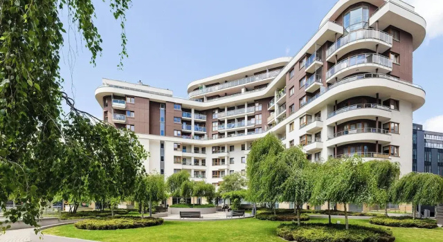 Cracow Apartment With Terrace by Renters
