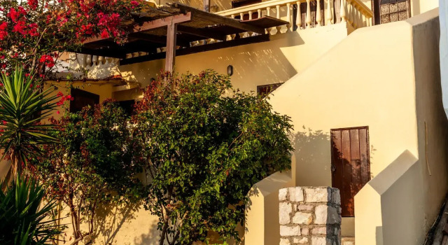 Студия Standard Atlantis Houses