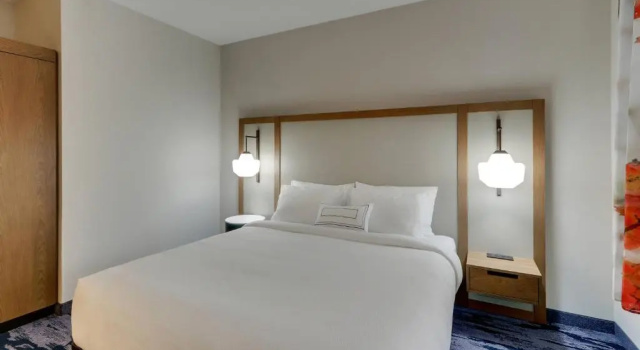 Номер Standard Fairfield Inn & Suites by Marriott Asheville Weaverville