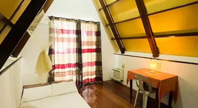 Студия Economy Flo Island Home