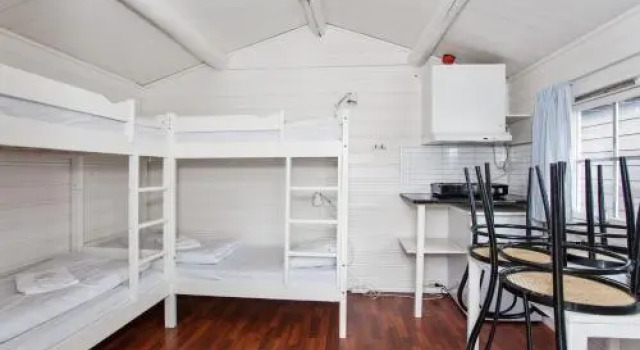 Midttun Motell & Camping AS, Брондау Мотель Hordaland қаласындағы мотельдер, Мотель