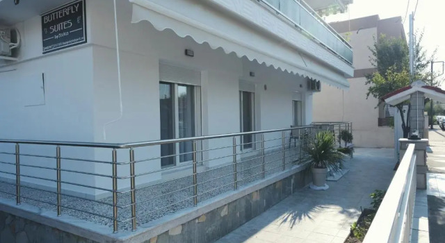 BUTTERFLY SUITES by STELIOS, Забронировать Дом для отпуска Отели Керамоти с парковкой, Парковка