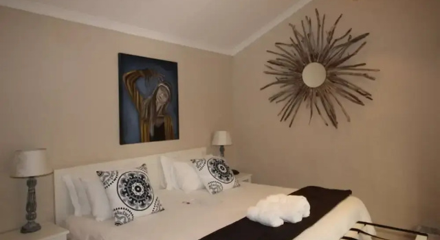 Номер Superior La Boheme Bed and Breakfast