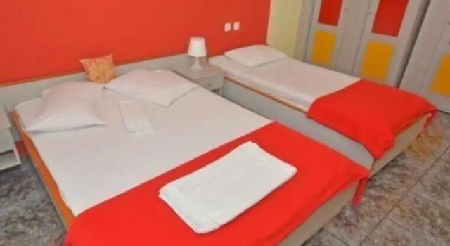 Семейные апартаменты с балконом Hotel Dias Apartment