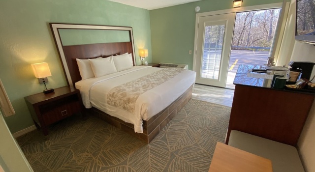 Номер Premium Cascades Inn