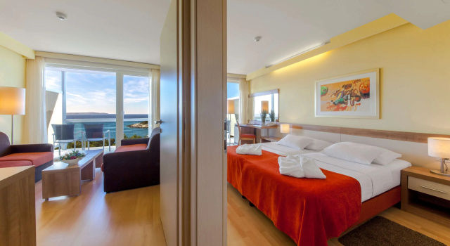 Hotel Aurora, Réserver Hôtel Hôtels à Îles Kvarner avec piscine, Piscine