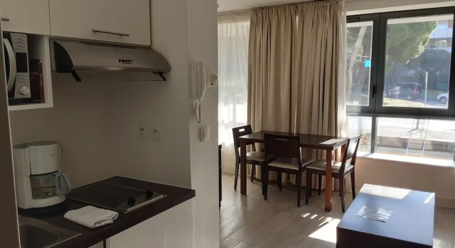 Апартаменты Classic Residence Services Calypso Calanques Plage