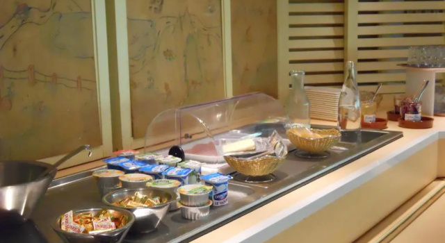 Номер Economy Hôtel Inn Moutiers