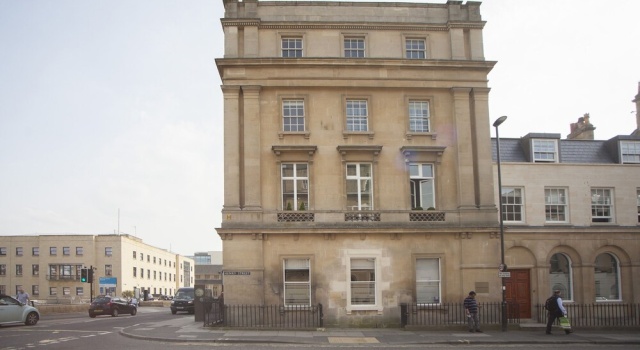 Beautiful City Centre Apartment - Bath, Забронировать Апартаменты/квартира Бат Bath and North Somerset