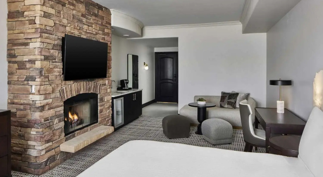 Bellasera Hotel & Suites Paso Robles, Tapestry by Hilton