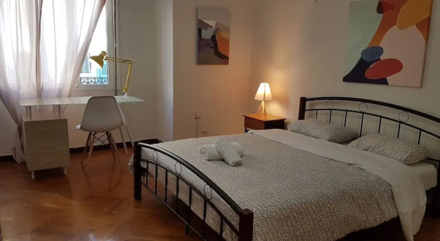 Erra - Teal - Athens Center, 110m², 4 BD, 2 BATH