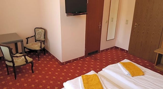 Hotel - Restaurant Sophienaue, Забронировать Отель Айзенах Реннштайг