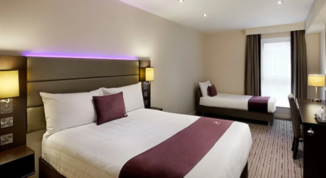 Premier Inn Tring, Забронировать Отель  
