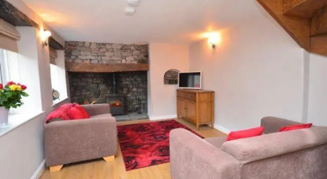 Red Rose Cottage, Забронировать Дом для отпуска Отели Mendip Hills с парковкой, Парковка