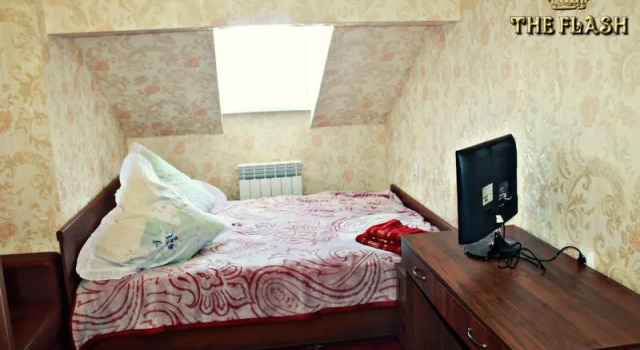 Полулюкс Флэш