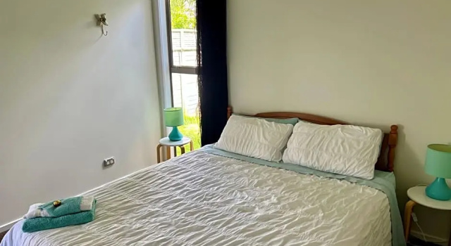 Jennie's In Whitianga, Забронировать Отель Отели региона Бей-оф-Пленти с парковкой, Парковка