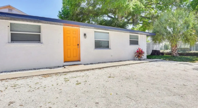 Pet-friendly Palmetto Duplex ~ 2 Mi to Riverwalk!, Забронировать Отель Палметто штат Флорида