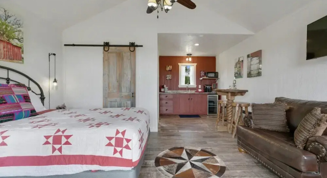 Stunning Cabin W/hot-tub and Gorgeous Ranch Views, Book Feriehus Fredericksburg Texas Wine Country