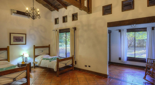 Hacienda La Pacífica Eco-Lodge, Забронировать Отель Каньяс Гуанакасте
