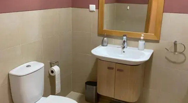 Apartamento T2 com piscina em Conceição e Cabanas de Tavira, Забронировать Апартаменты/квартира Отели Nature Reserve Ria Formosa с парковкой, Парковка