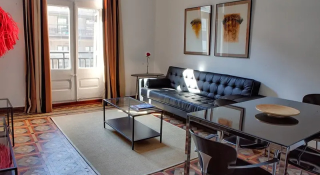 Val Apartments, Забронировать Апартаменты/квартира Отели Барселоны с парковкой, Парковка