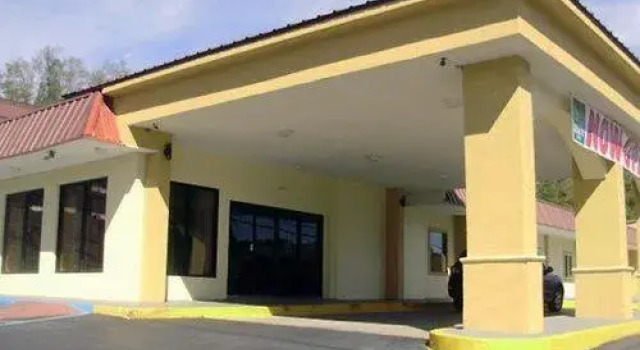 Quality Inn, Rezervasyon Otel Fultondale Alabama