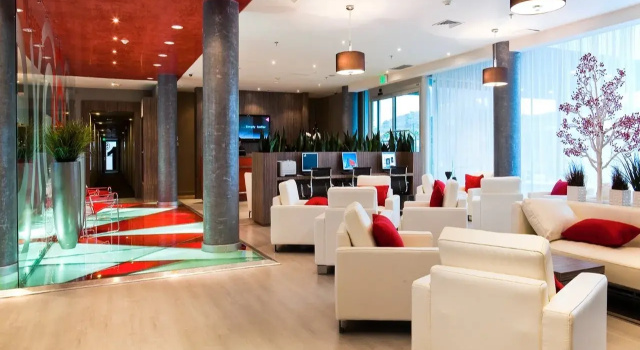 Four Points By Sheraton Distrito Uno Chihuahua, Book Hotel Chihuahua hoteller med pool, Swimmingpool