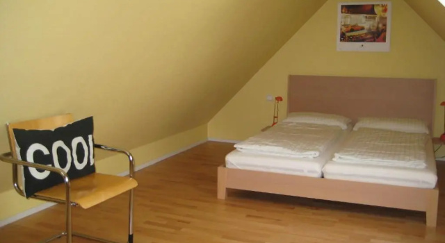 Country and Town, Rezervasyon Otel Unterhaching Upper Bavaria
