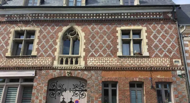 Maison de 4 chambres avec terrasse et wifi a Arques la Bataille, Забронировать Отель Арк-ла-Батай Seine-Maritime