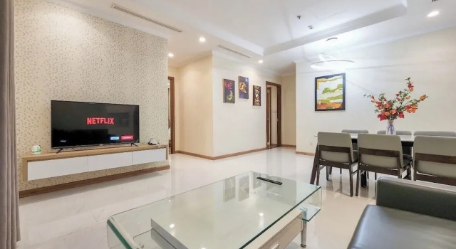 Семейные апартаменты с балконом Brilliant HCMC Service Apartments
