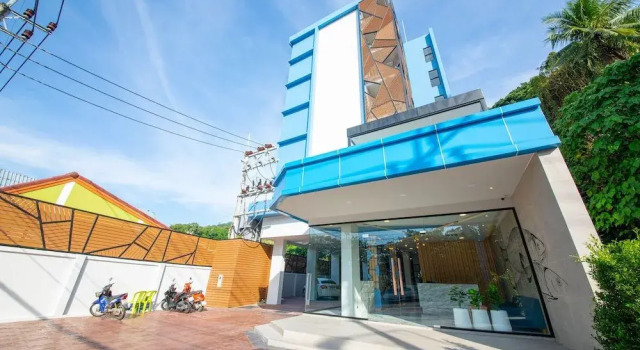 Golden Paradise Hotel - SHA PLUS, Забронировать Отель Карон Бич Пхукет