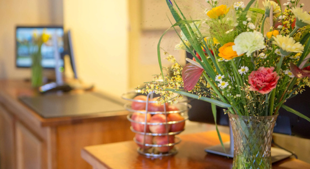 Best Western Gables Hotel, Забронировать Отель Фолфилд Глостершир