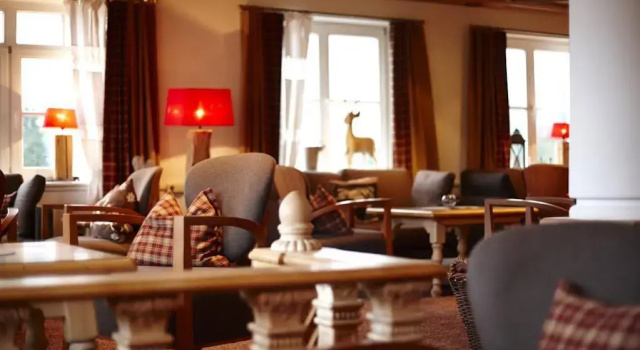 Sonnenhof, Rezerwuj Hotel Hotele w Tyrol z Basenem, Basen