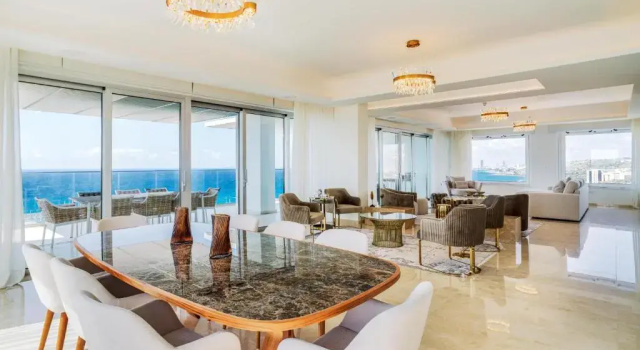 The Tower at St Raphael Resort, Boek Resort Pyrgos 
