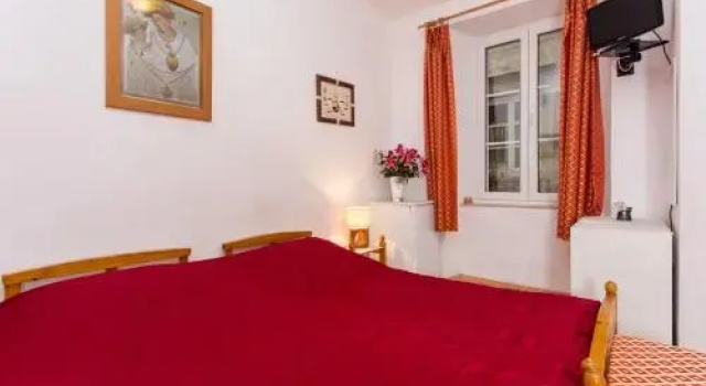 Guest House Gull's Home, Забронировать Гостевой дом Отели Региона Дубровника с парковкой, Парковка