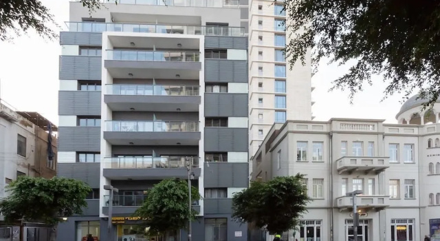 3BR Penthouse on Rothschild by HolyGuest