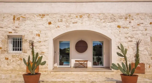 Lamia del Riccio, Book Hotel Valle d'Itria SPA hoteller, SPA