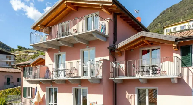 Residence La Collina, Забронировать Отель Веркана Озеро Комо