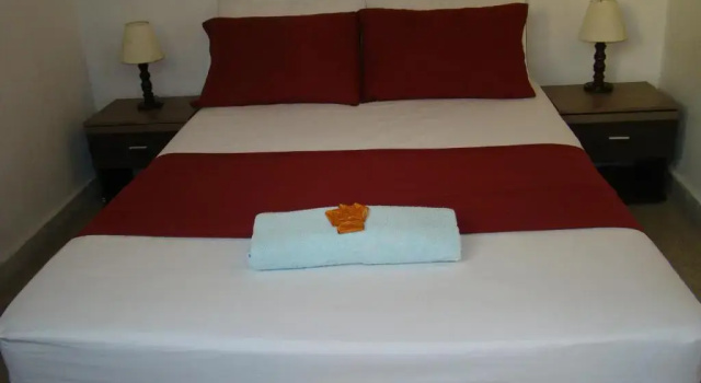 Двухместный номер Standard Yellow House Hostel