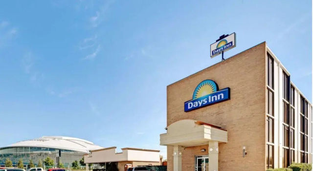 Кровать в общем номере Motel 6 Arlington TX Entertainment District