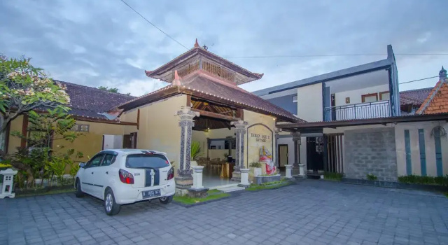 Taman Sari Cottages 2