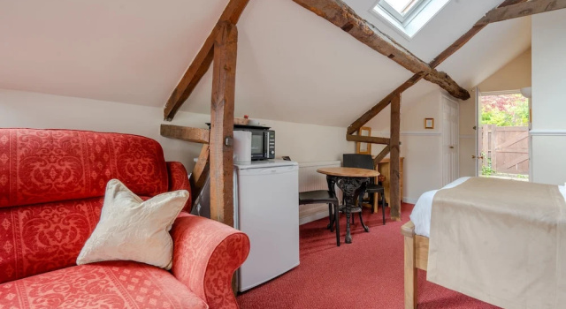 Студия Crown Hotel Cotswold