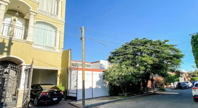 Luxury Apt with Balcony l León Gto