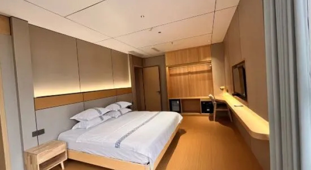 Люкс с красивым видом из окна Xishu Sunshine Garden Hotel