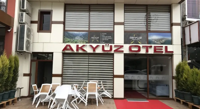 Akyuz Rooming House, Забронировать Отель Отели Трабзона с парковкой, Парковка
