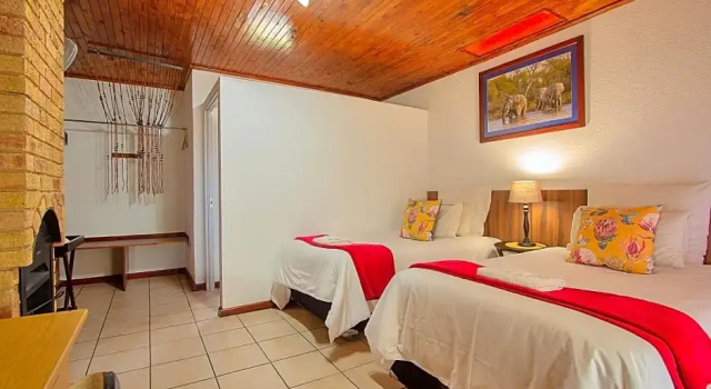 Номер Standard Airport Bird & Game Lodge