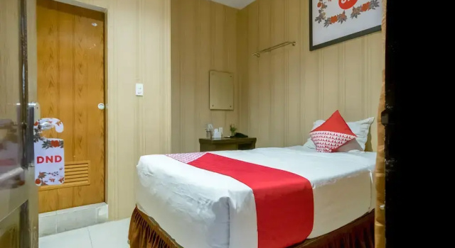 Одноместный номер Standard Capital O 2023 Medan Ville Hotel