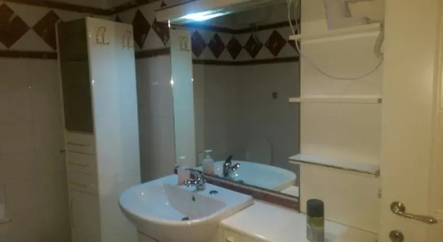 R&R Village, Забронировать Хостел Хостелы Треви, Хостел